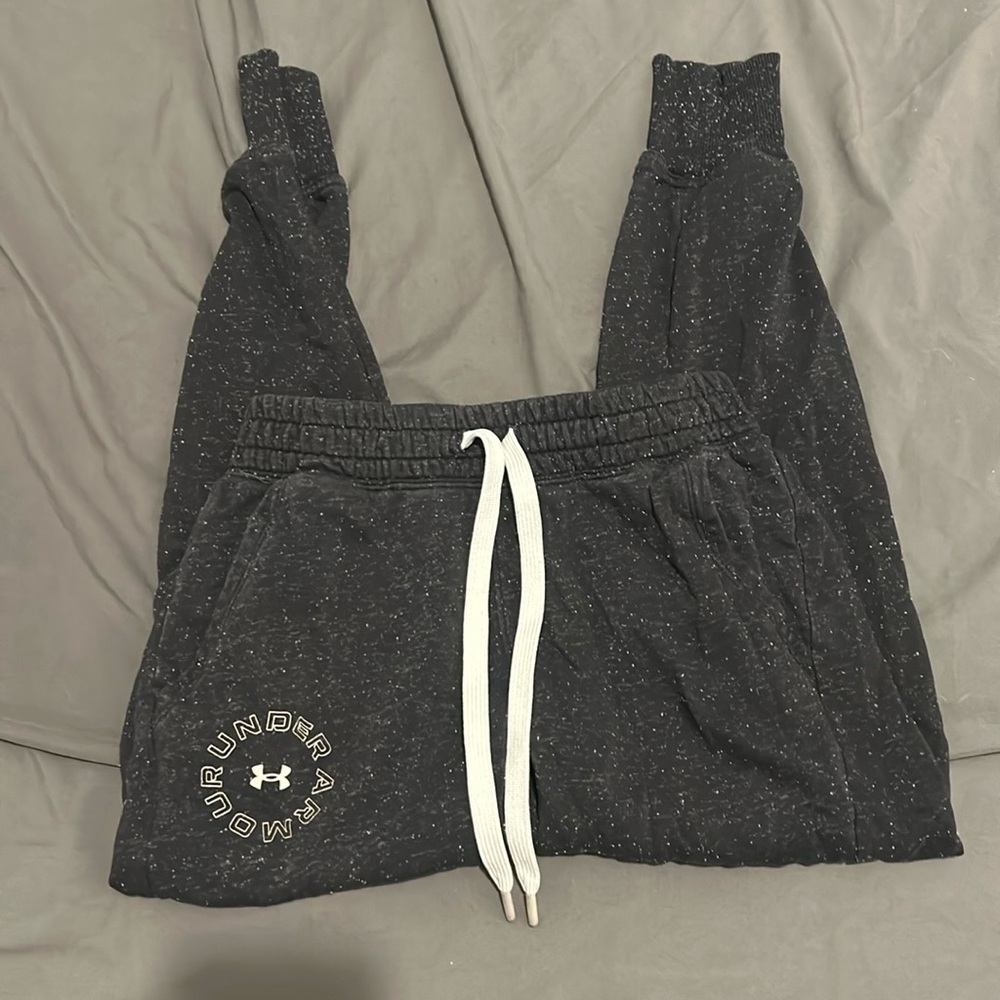 Comfy under armour joggers